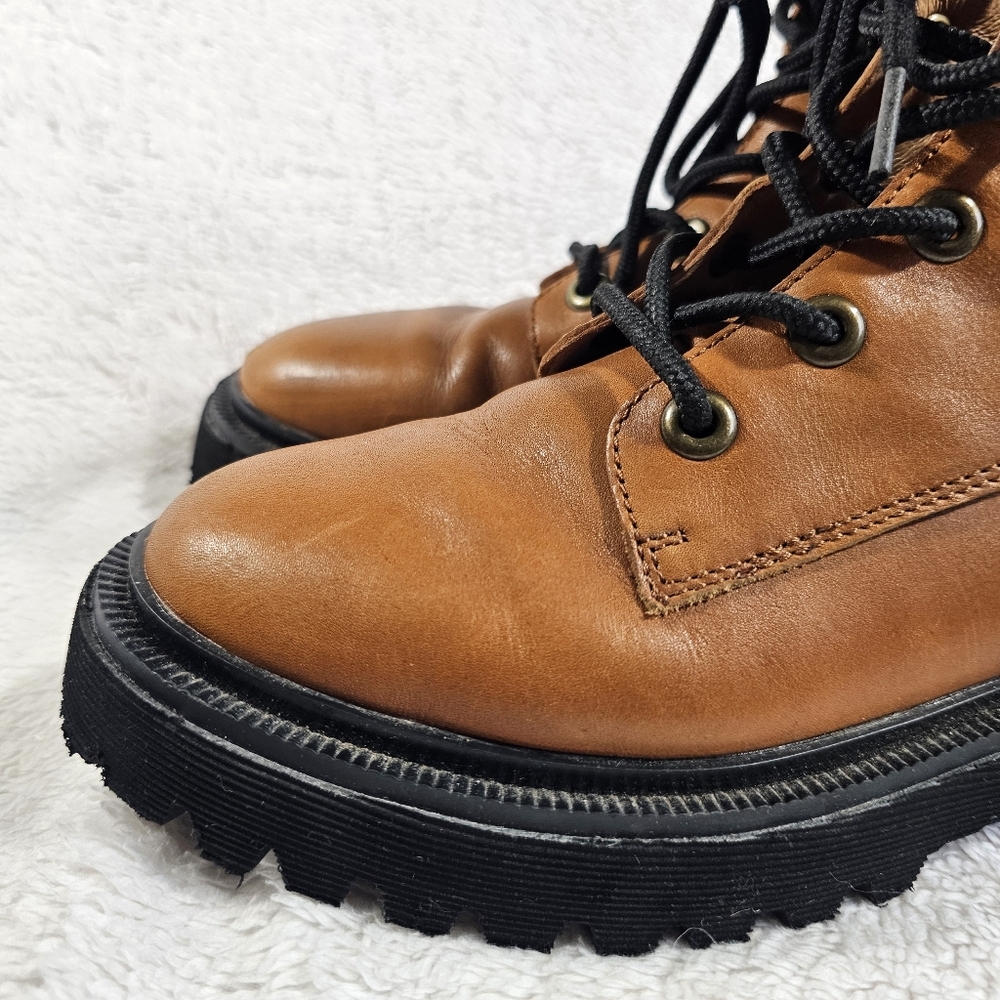 Madewell The Rayna Lace Up Leather Boots - Picture 3 of 11